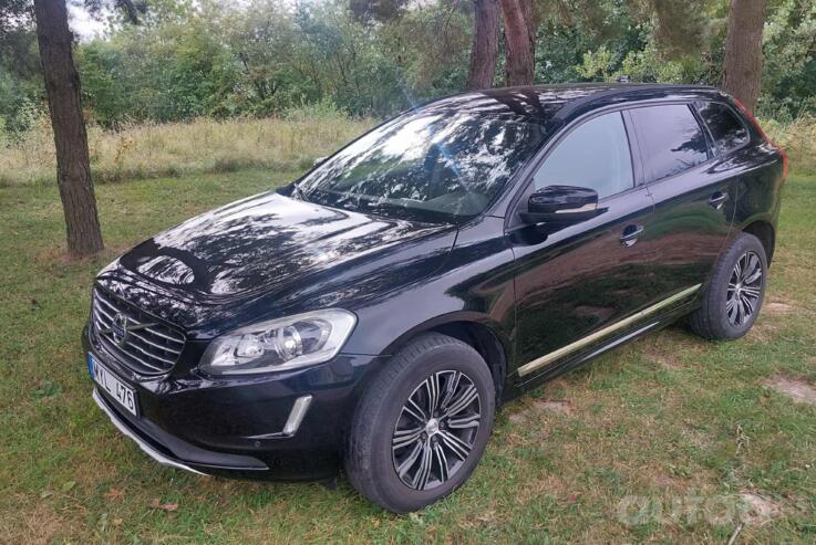 Volvo XC60 1 generation [restyling] Crossover