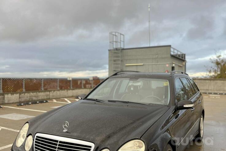 Mercedes-Benz E-Class W211/S211 wagon 5-doors