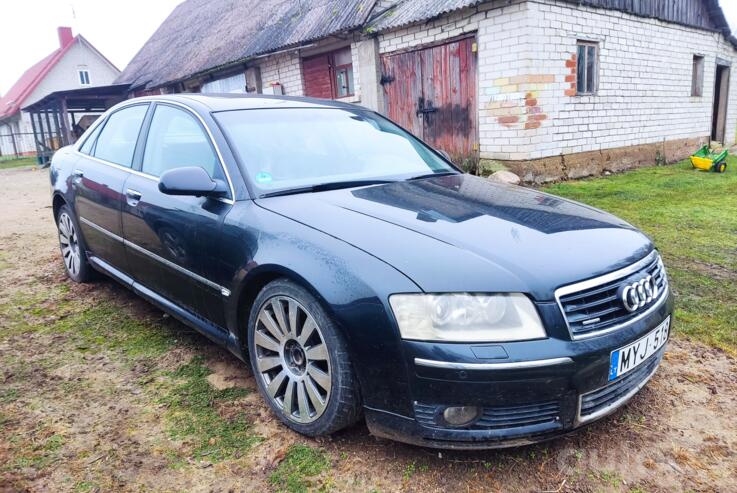 Audi A8 D3/4E Sedan