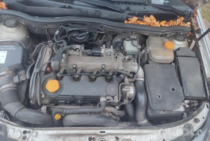 Opel Astra H Hatchback