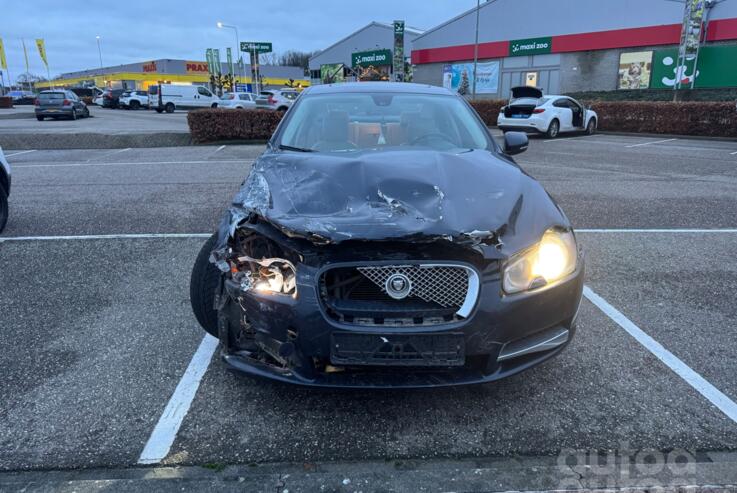 Jaguar XF X250 Sedan 4-doors