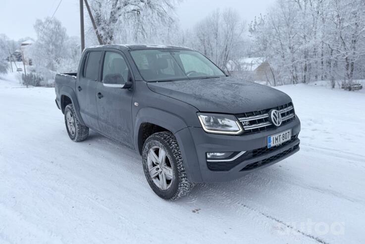 Volkswagen Amarok 1 generation [restyling] DoubleCab pickup