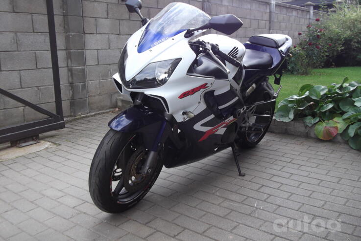 Honda CBR