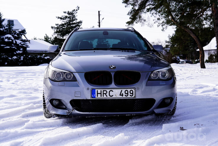 BMW 5 Series E60/E61 Touring wagon