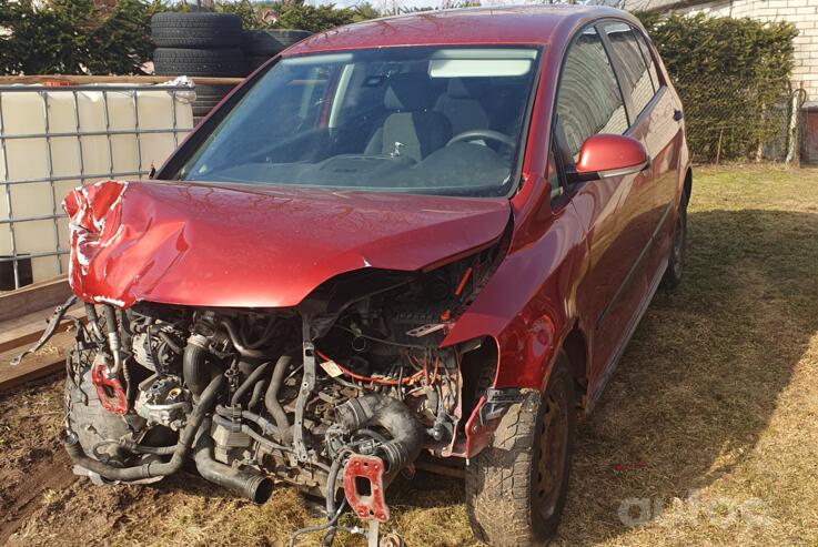 Volkswagen Golf Plus 1 generation