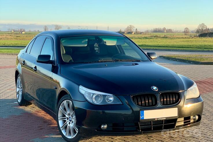 BMW 5 Series E60/E61 Sedan