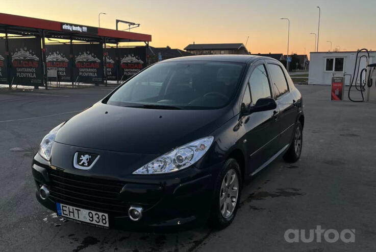 Peugeot 307 1 generation [restyling] Hatchback 5-doors