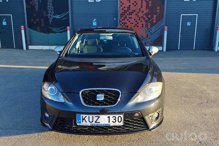 SEAT Leon 2 generation [restyling] FR hatchback 5-doors