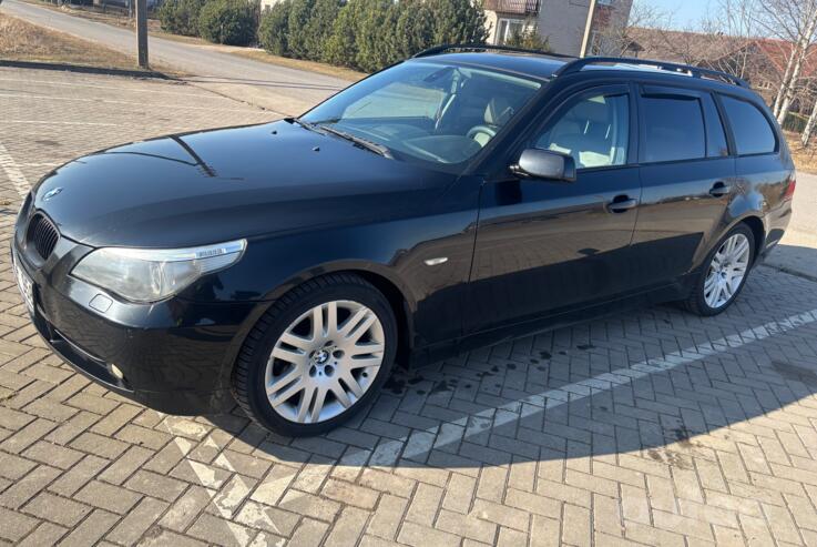 BMW 5 Series E60/E61 Touring wagon