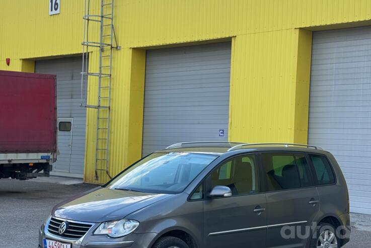 Volkswagen Touran 1 generation [restyling] Minivan 5-doors