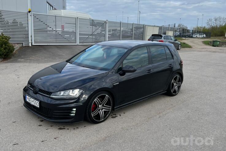 Volkswagen Golf 7 generation Hatchback 5-doors