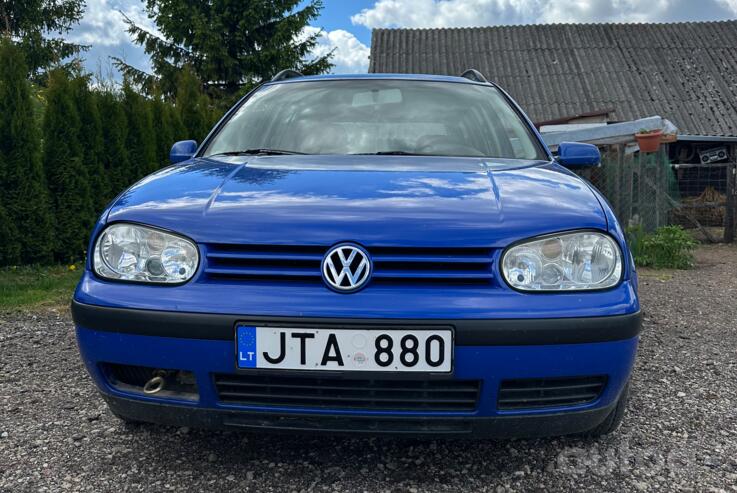 Volkswagen Golf 4 generation wagon