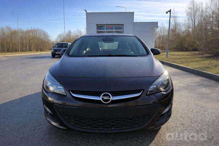 Opel Astra J [restyling] Hatchback 5-doors