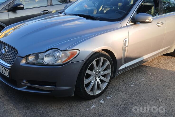Jaguar XF X250 Sedan 4-doors