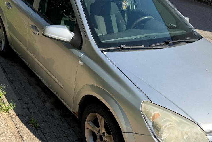 Opel Astra H [restyling]