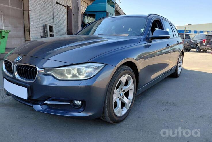 BMW 320 2013