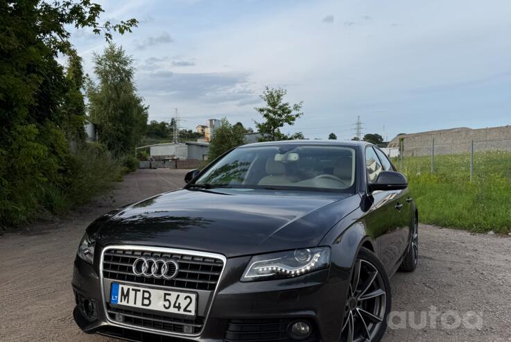 Audi A4 B8/8K Sedan 4-doors