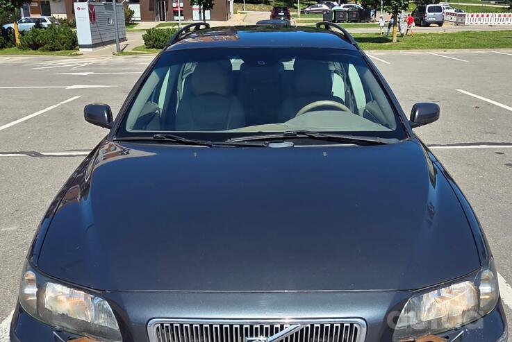 Volvo V70 2 generation R wagon 5-doors