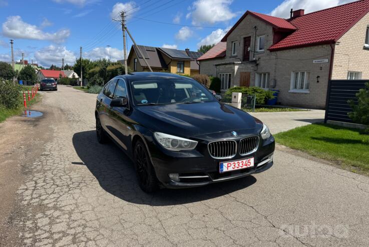 BMW 5 Series F07/F10/F11 Gran Turismo liftback