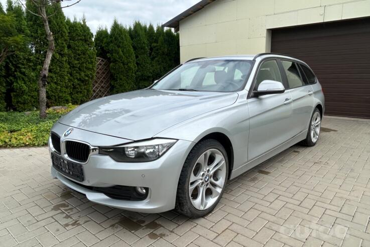 BMW 320 2013