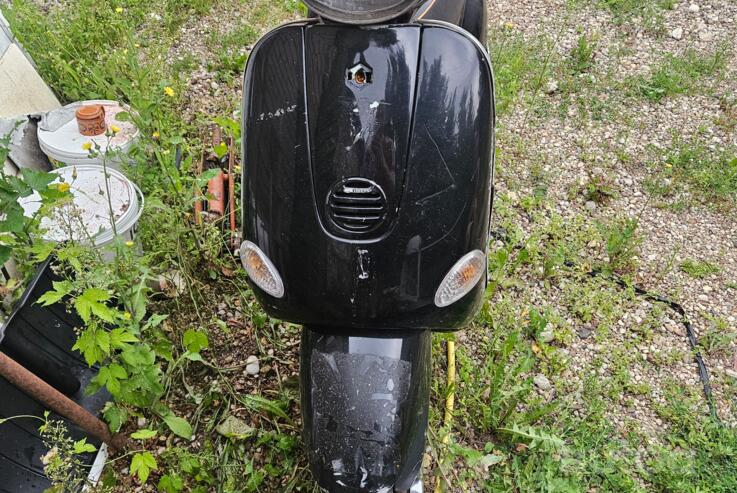 Vespa ET