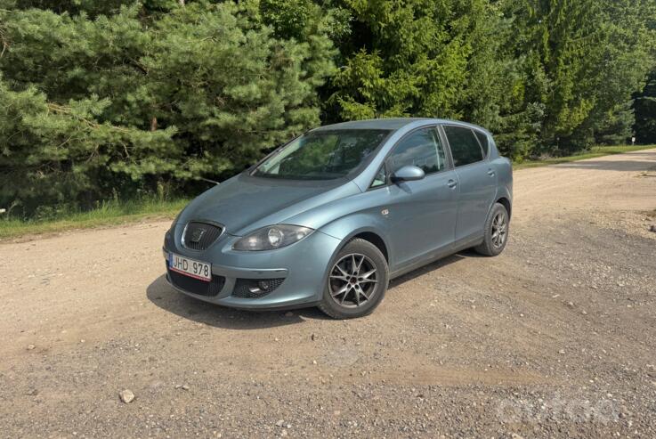 SEAT Toledo 3 generation Hatchback