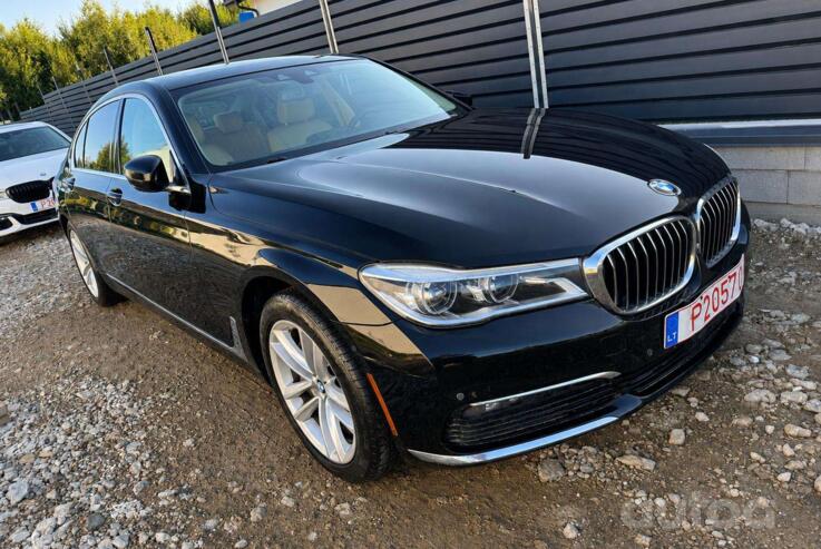 BMW 7 Series F01/F02 Sedan
