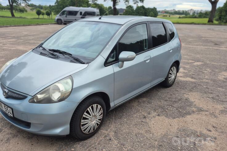 Honda Jazz 1 generation [restyling] Hatchback