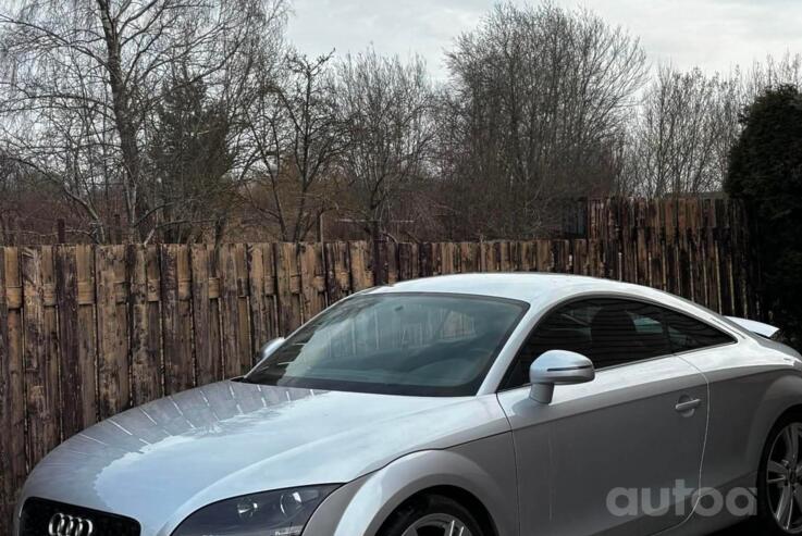 Audi TT 8J Coupe