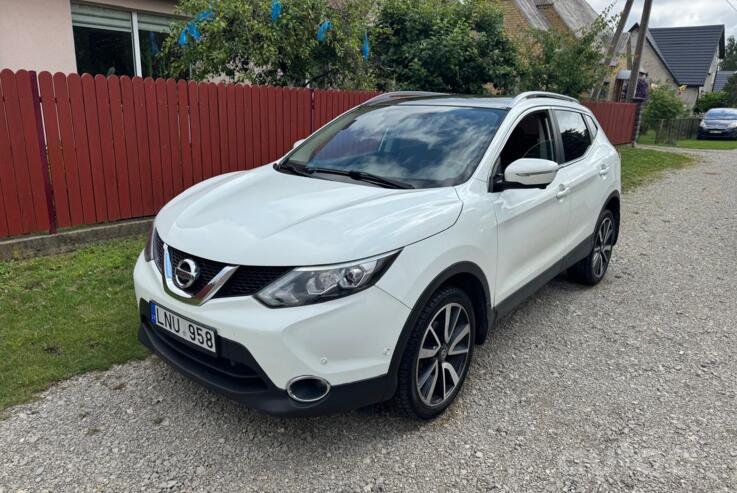 Nissan Qashqai 2 generation Crossover