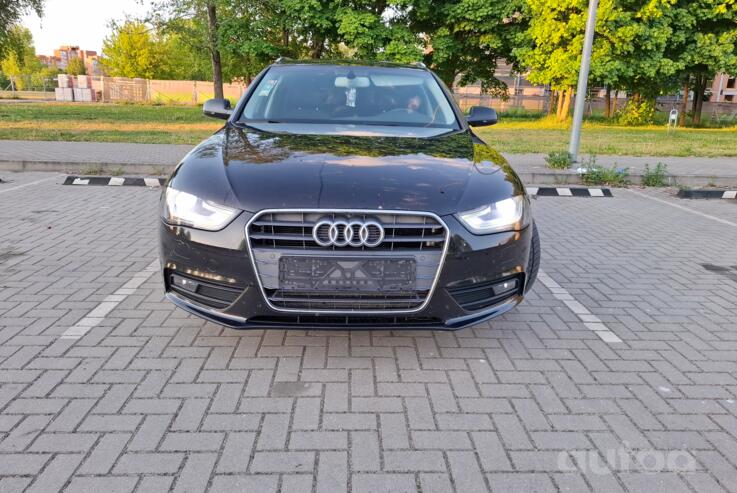 Audi A4 B8/8K [restyling] Avant wagon 5-doors