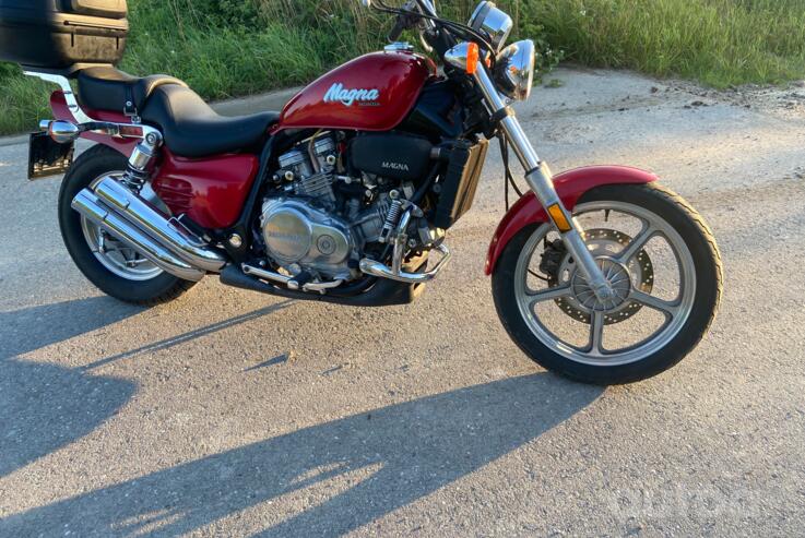 Honda VF