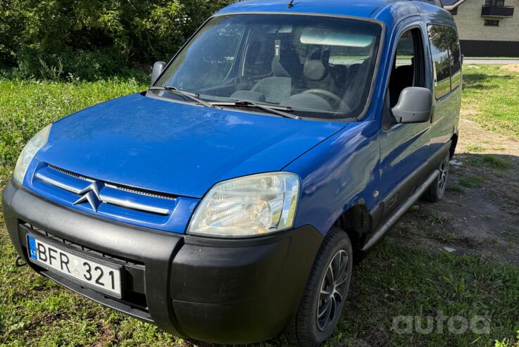 Citroen Berlingo 1 generation [restyling] First minivan