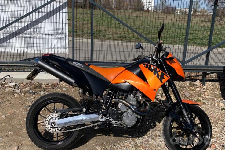 KTM Duke