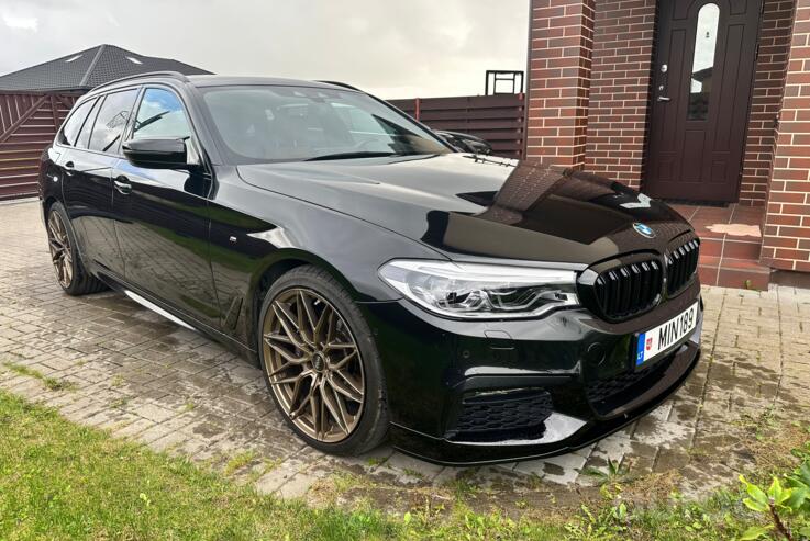 BMW 5 Series G30 Touring wagon