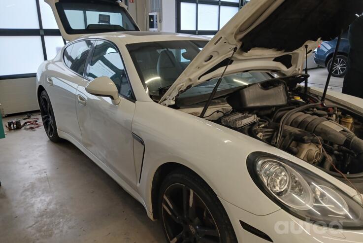 Porsche Panamera 970 [restyling] Liftback