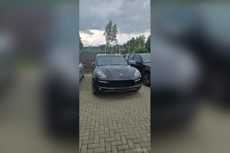 Porsche Cayenne 958 Crossover