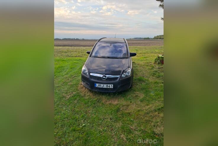 Opel Zafira B Minivan 5-doors