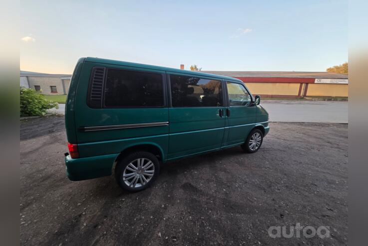 Volkswagen Caravelle T4 Minivan