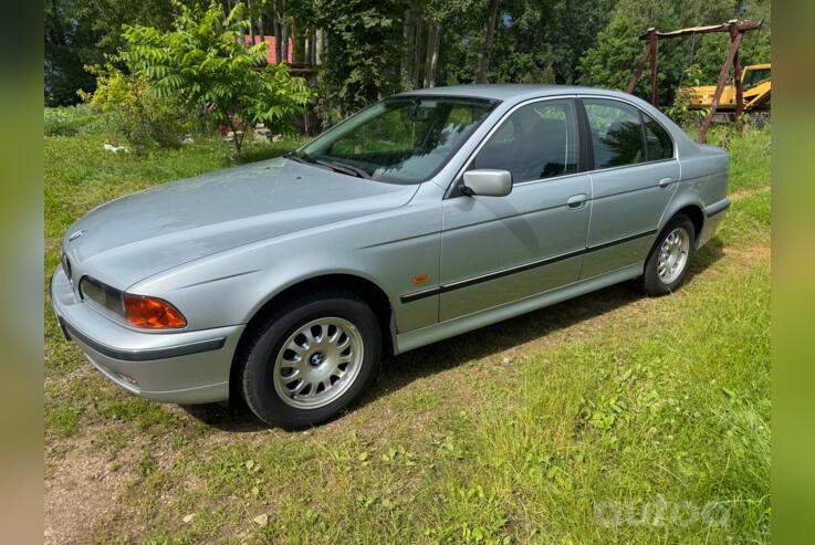 BMW 523 2006