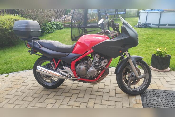 Yamaha XJ