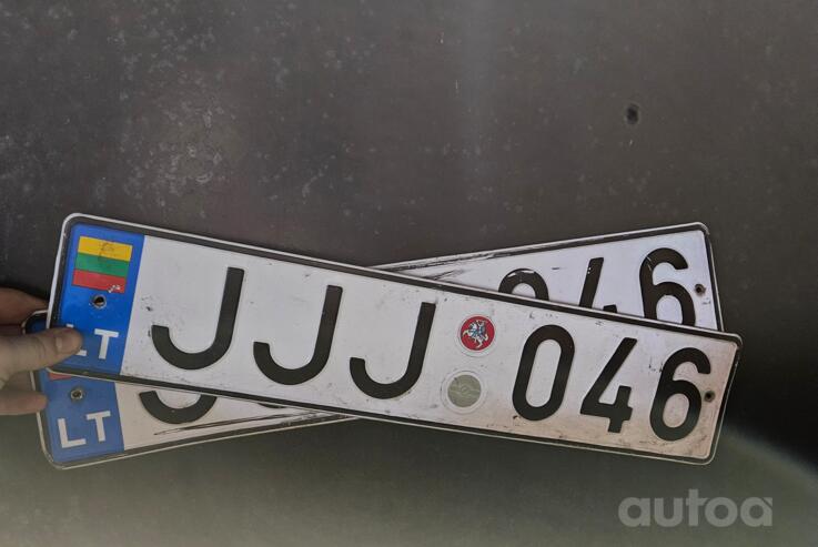 JJJ046