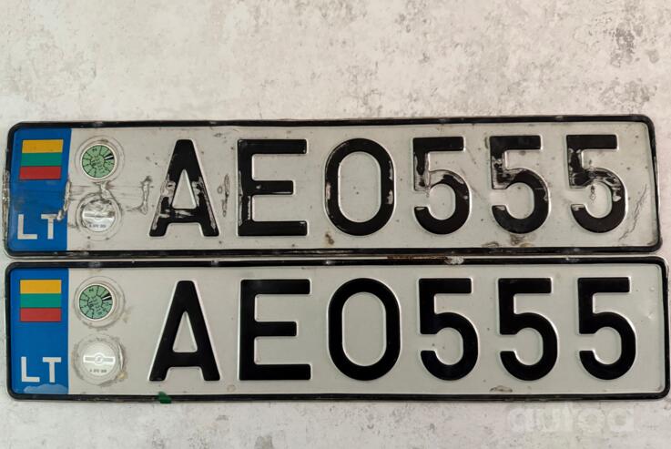 AEO555