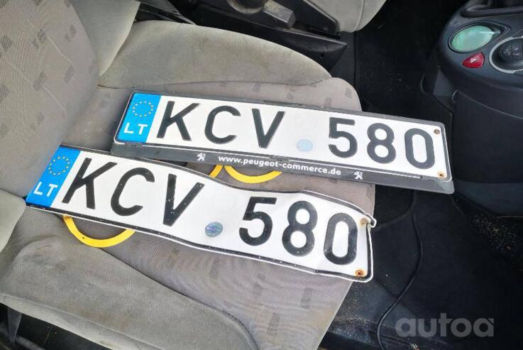 KCV580