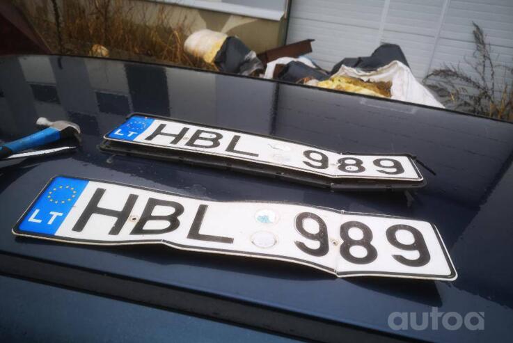 HBL989