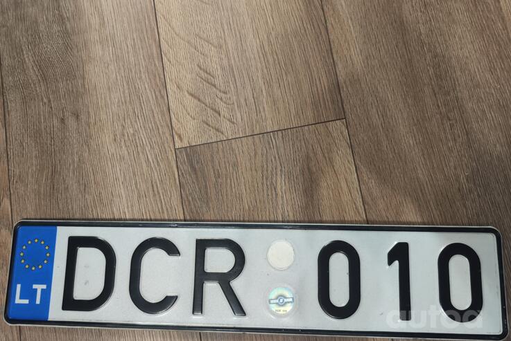 DCR010