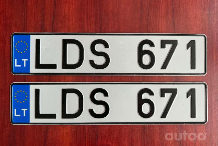 LDS671