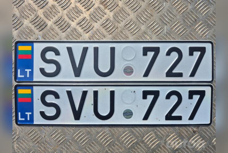 SVU727