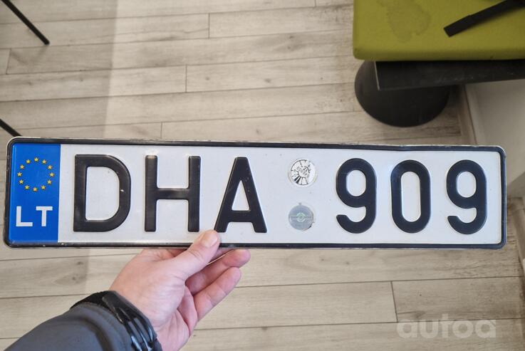 DHA909