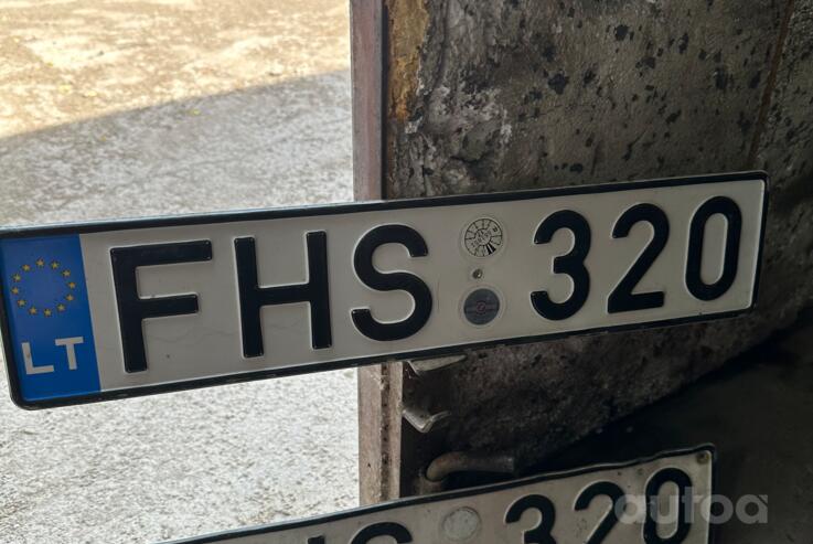 FHS320